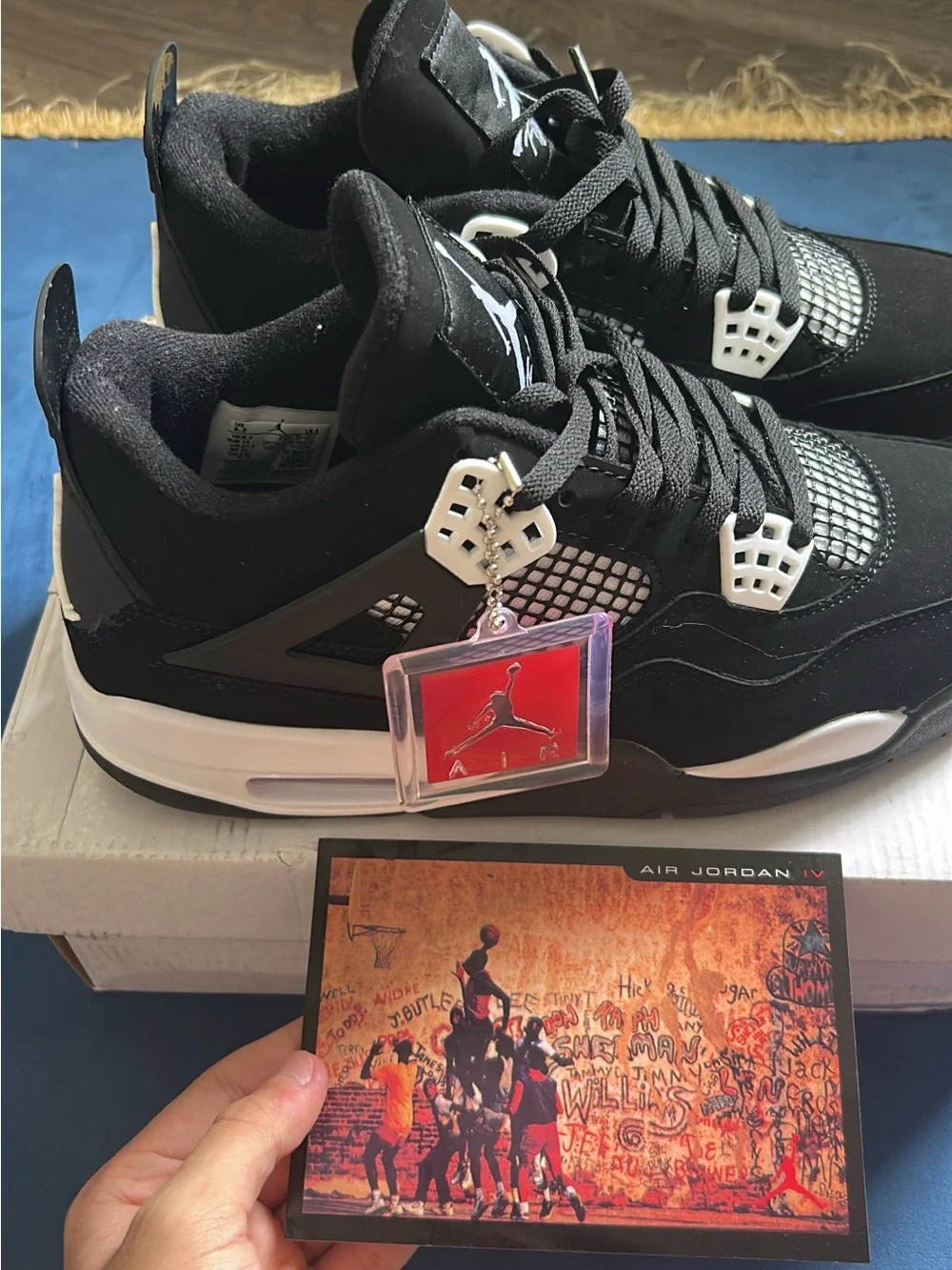 size 9.5 Jordan 4 retro white thunder